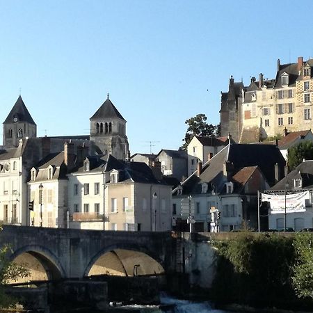 Au Pied Du Chateau Saint-Aignan  Exterior photo