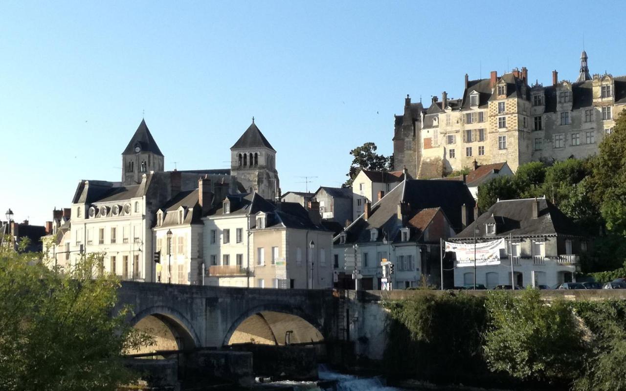Au Pied Du Chateau Saint-Aignan  Exterior photo