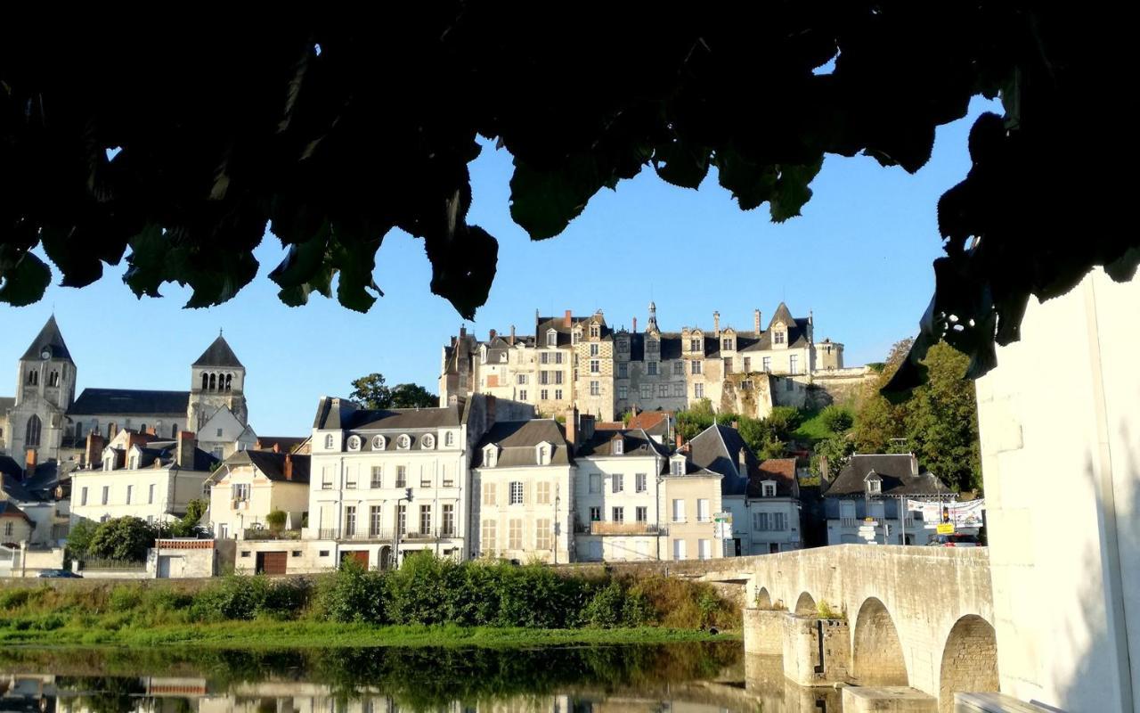 Au Pied Du Chateau Saint-Aignan  Exterior photo